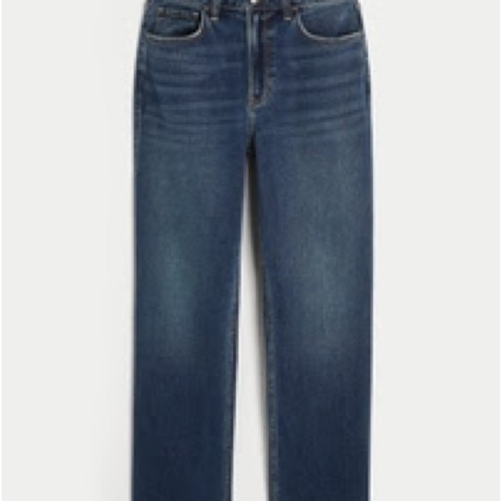 Hollister dark wash Ultra High-Rise Dark Wash 90s Straight Jeans